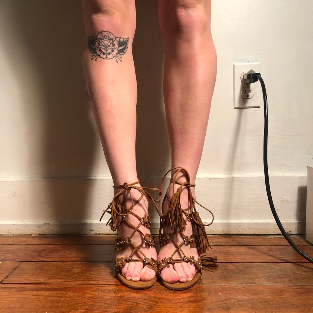 Lace up thick heels